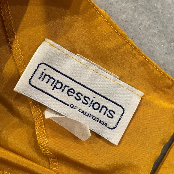 VTG Mustard Yellow Short Sleeve Keyhole Shell Blouse Shoulder Pads Size 14 - Picture 10 of 12